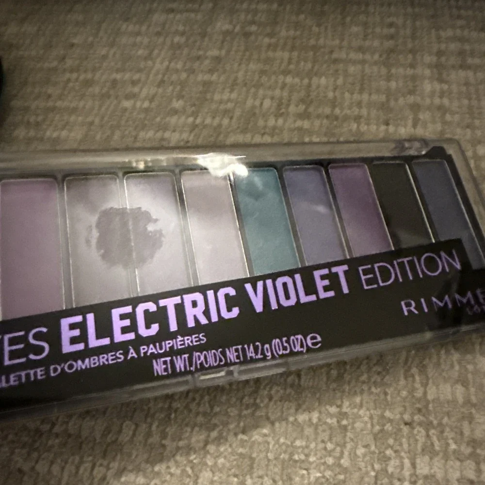 Rimmel London Magnif'eyes Eyeshadow Palette, Electric Violet